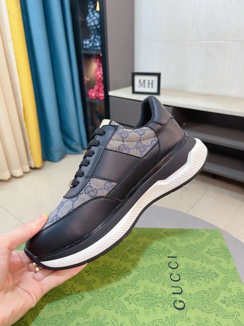 Men's shoes 💰458🌹🌹[GUCCI] Gucci's new lace-up casual men's shoes are on the market first, and the materials and workmanship are superior to all versions on the market. The highest quality shipped first-layer cowhide with imported original perforated materials➕Genuine leather lining, privately molded soft outsole, high foot comfort, imported special materials highlight the brand's unique charm, high-end customization 38-44